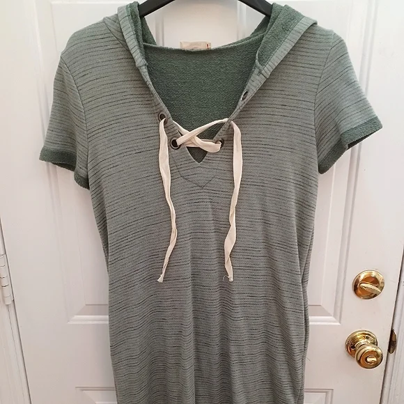 Hummingbird | Dresses | Hummingbird Lace Up Hoodie Sweatshirt Dress With  Pockets Olive Green Sz M | Poshmark